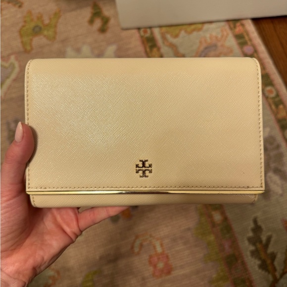 Tory Burch Crossbody/Clutch with Gold Details - Picture 2 of 6